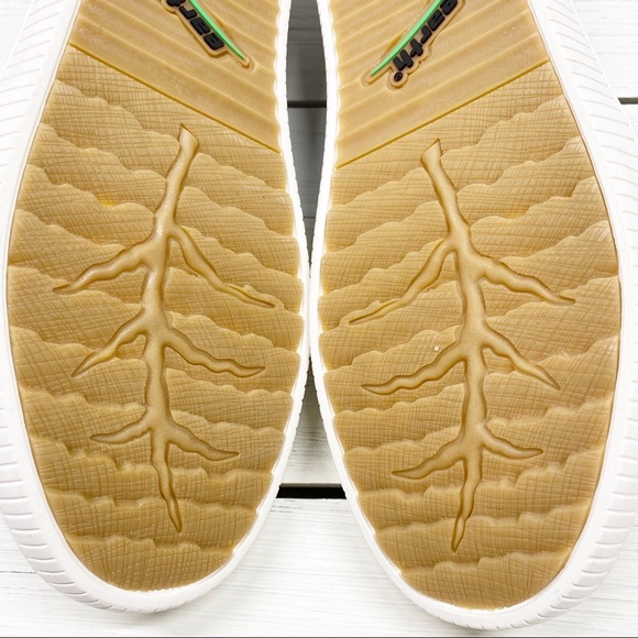 NEW Earth Currant Saphire Blue Wave Slip On Sneakers 9.5 - Picture 9 of 11